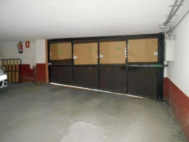 Garaje en venta en Tarazona, Calle conde photo 0