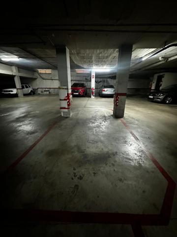 Parking en venta en Barberà del Vallès, Cas antic photo 0