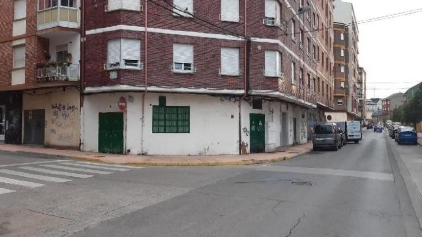 Local comercial en venta en Ponferrada, Estacion photo 0