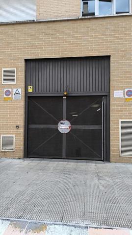 Garaje en venta en Pamplona, Rochapea photo 0