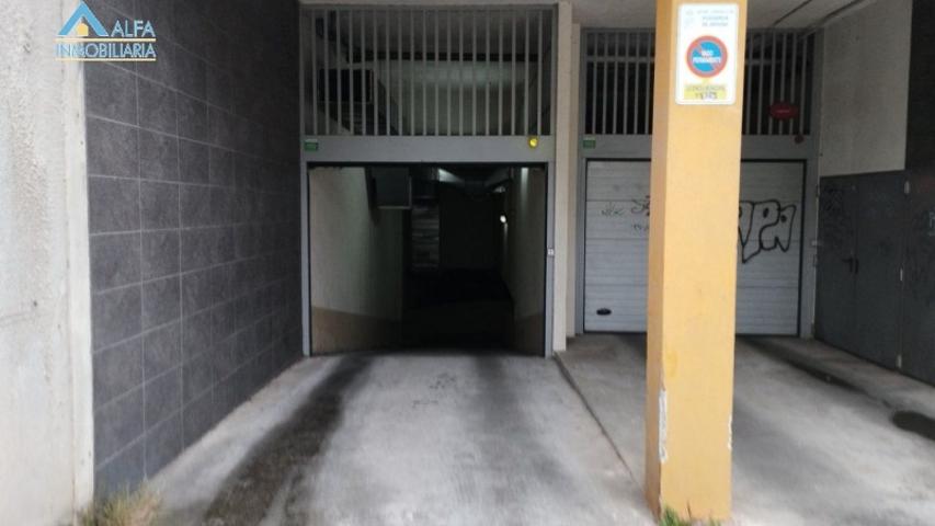 Garaje en venta en Vilagarcía de Arousa, Los duranes photo 0