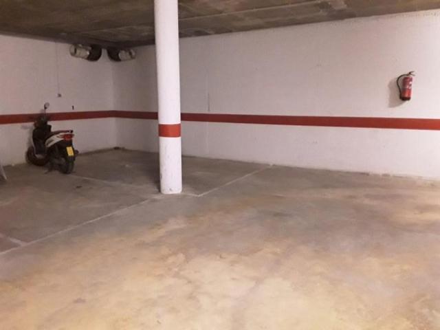 Parking en venta en Roses, Mas Oliva photo 0