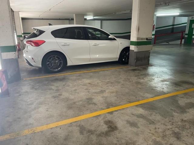 Parking en venta en Badalona, Carrer de Federico García Lorca, 08914 photo 0