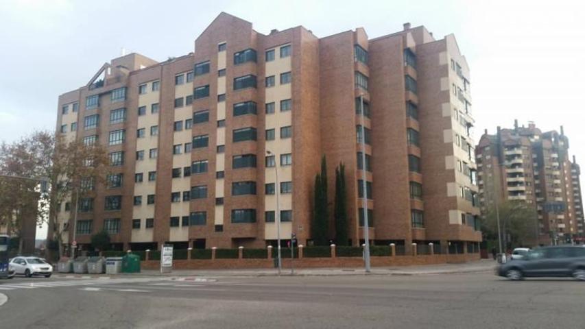 Garaje en venta en Valladolid, Parquesol photo 0