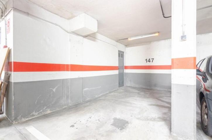 Garaje en venta en Oviedo, Corredoria-La Carisa-Prado de La Vega photo 0