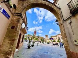 Garaje en venta en Castilleja de la Cuesta, Andalucia photo 0