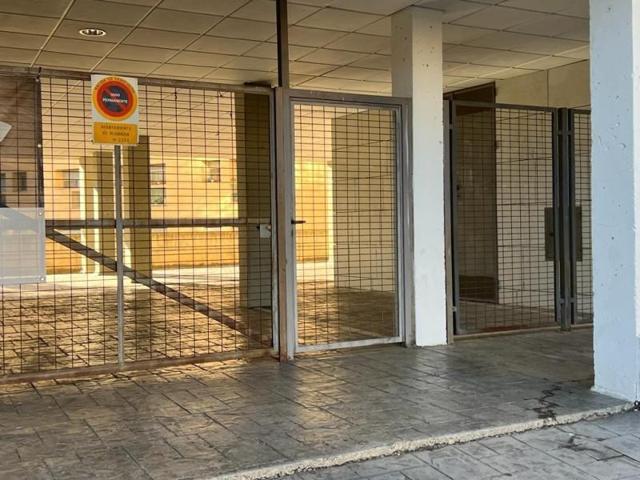 Parking en venta en Plasencia, Miralvalle photo 0