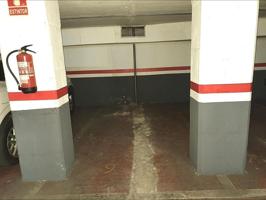 Parking en venta en Barcelona, Eixample photo 0