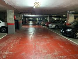 Parking en venta en Cornellà de Llobregat, Almeda photo 0