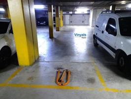 Parking en venta en Mataró, Mataró photo 0