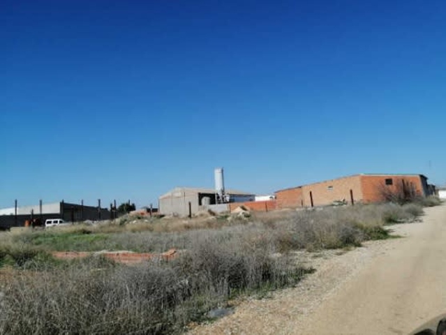 Terreno en venta en Miguel Esteban, Calle Quevedo, 45830 photo 0