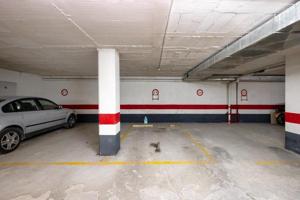 Garaje en venta en Granada, Zaidin photo 0