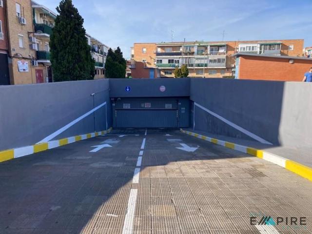 Parking en venta en Parla, Calle de Felipe II, 28982 photo 0