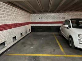 Garaje en venta en Burgos, Burgos photo 0