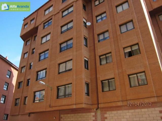 Parking en venta en Aranda de Duero, Burgo de Osma-Estación-Glorieta Rosales photo 0