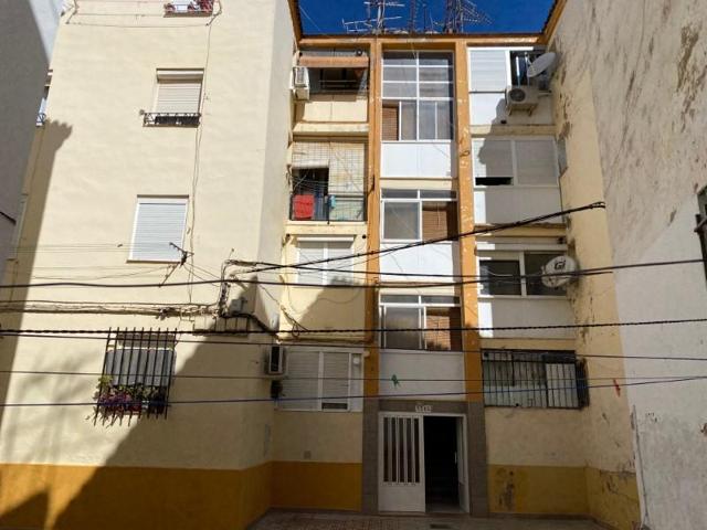 Piso en venta en Almendralejo photo 0