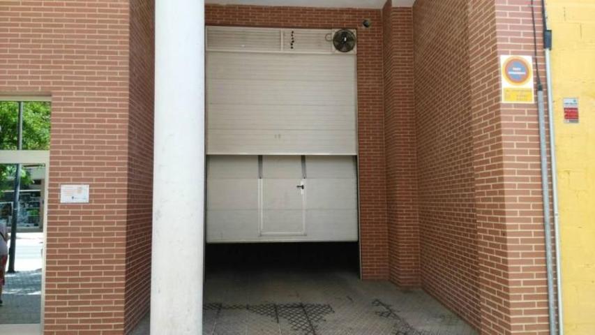 Garaje en venta en Almansa, Almansa photo 0