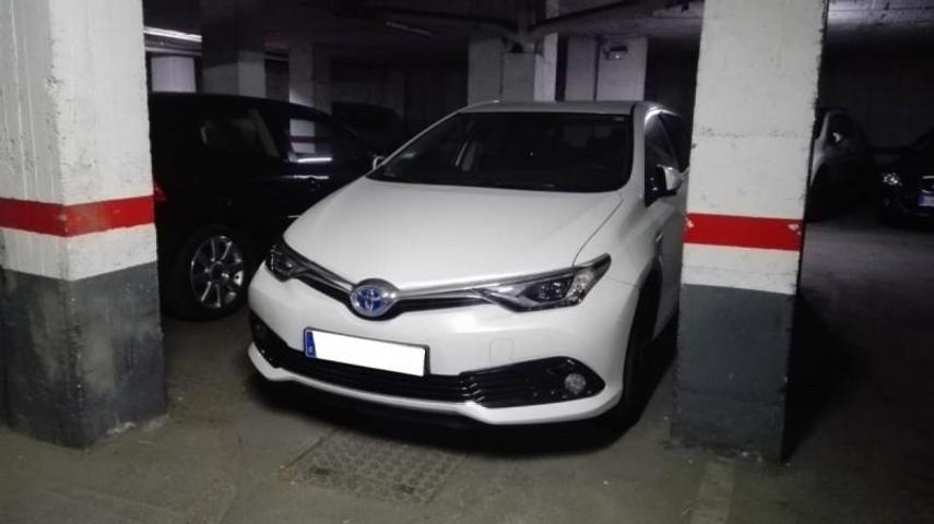 Parking en venta en L'Hospitalet de Llobregat, Can Serra photo 0