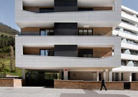 Garaje en venta en Oviedo, Oviedo photo 0