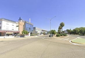 Oficina en venta en Palma del Río, Poligono el garrotal photo 0