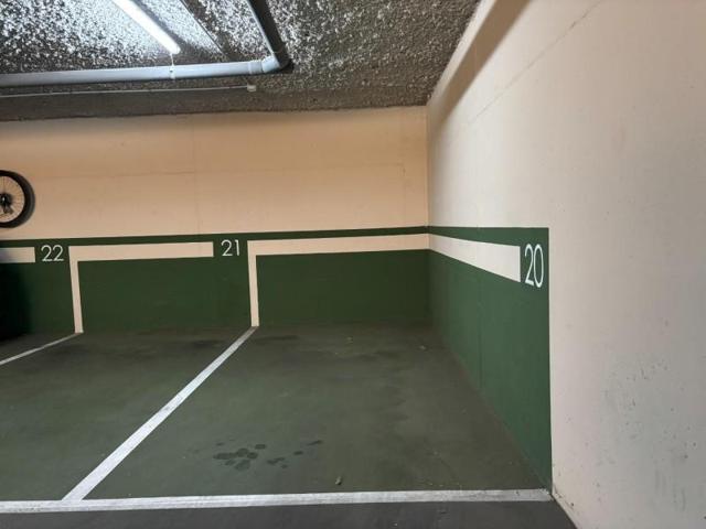 Parking en venta en Salou, Barenys photo 0