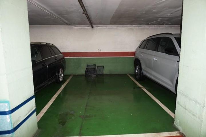 Garaje en venta en Vitoria-Gasteiz, San martín photo 0