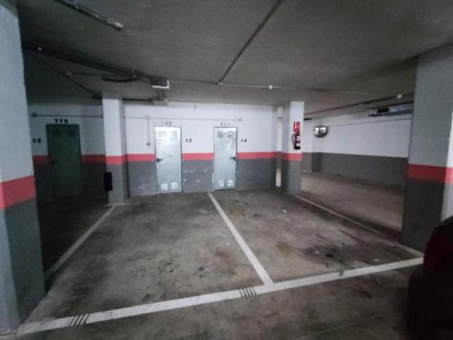 Garaje en venta en Bétera, Estacion photo 0