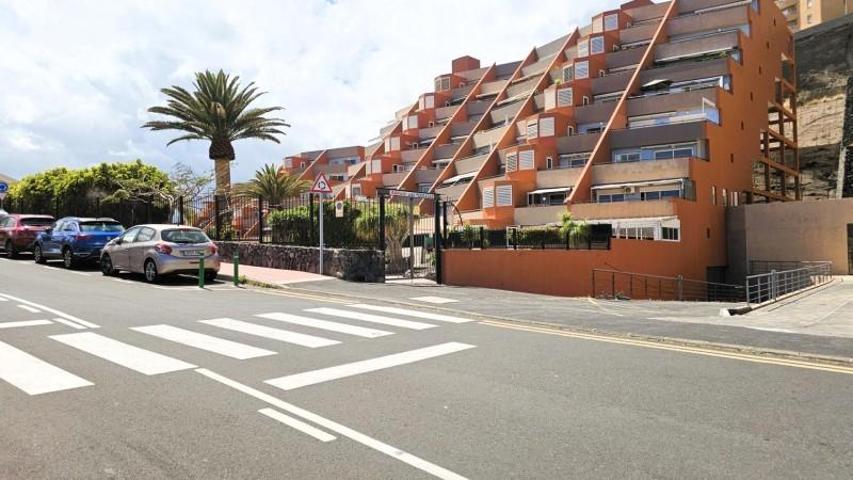 Garaje en venta en El Rosario, Radazul photo 0