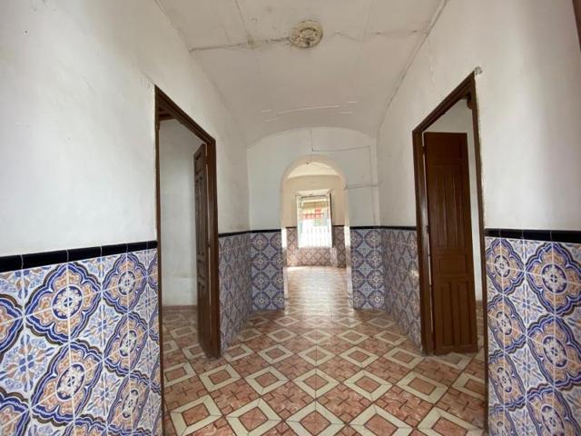 Casas de pueblo en venta en Ahillones, Ahillones photo 0