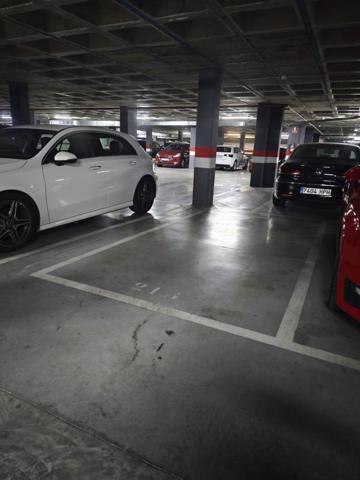 Garaje en venta en Getafe, Getafe photo 0