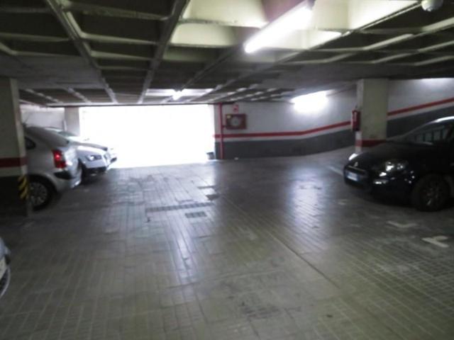Parking en venta en Barcelona, Sant Antoni photo 0