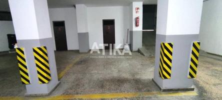 Garaje en venta en Ontinyent, Llombo photo 0