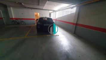 Garaje en venta en Logroño, La Guindalera photo 0