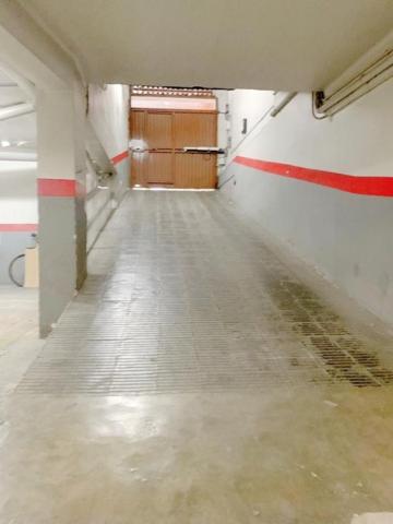 Parking en venta en Barcelona, Eixample photo 0