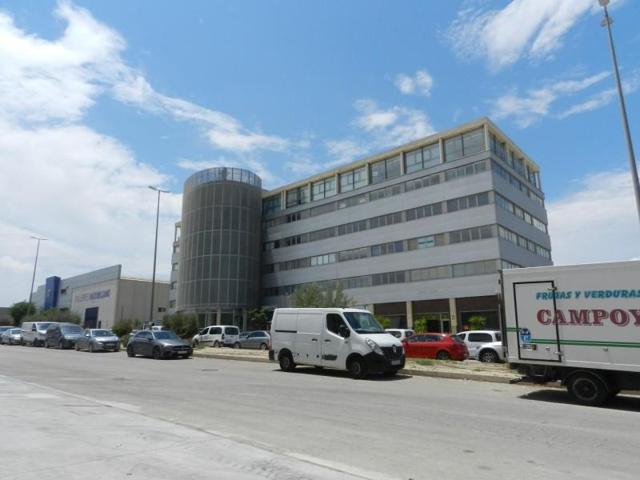 Oficina en venta en Ceuti, Ceuti photo 0