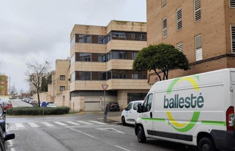 Garaje en venta en Lleida, Segria - Joc de la Bola photo 0