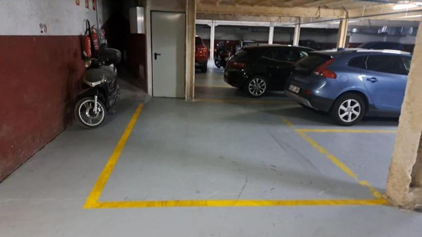 Parking en venta en Reus, Reus photo 0