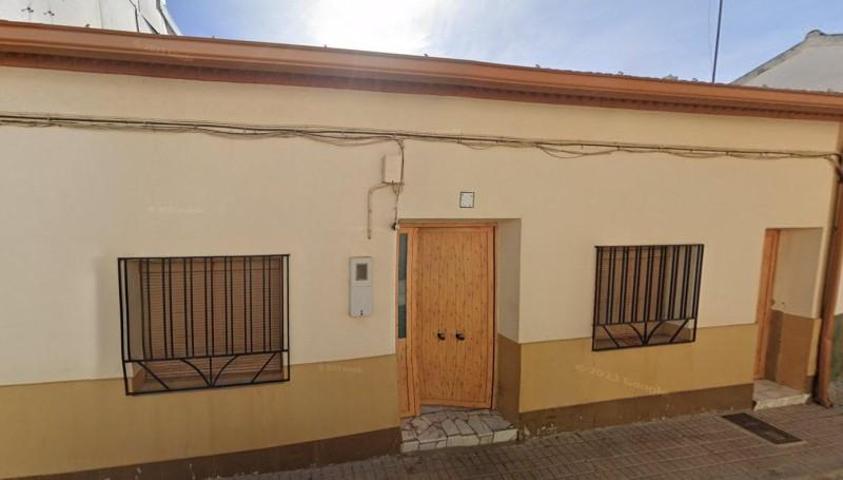 Chalet en venta en La Puebla de Almoradiel, Calle Princesa, 45840 photo 0