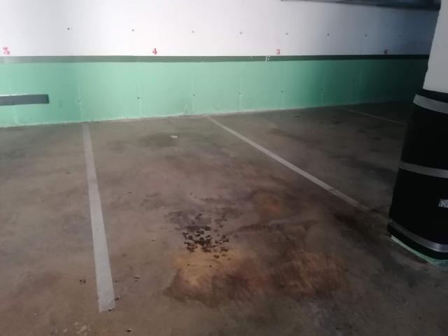 Garaje en venta en Salou, Barenys photo 0