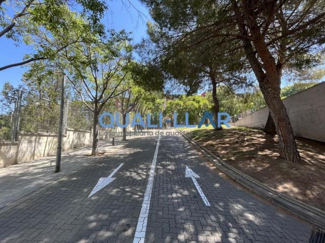 Parking en venta en Sant Feliu de Llobregat, Carrer de la Constitució, 08980 photo 0