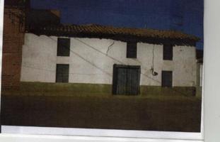 Casa en venta en Roperuelos del Páramo, Valcavado del paramo photo 0