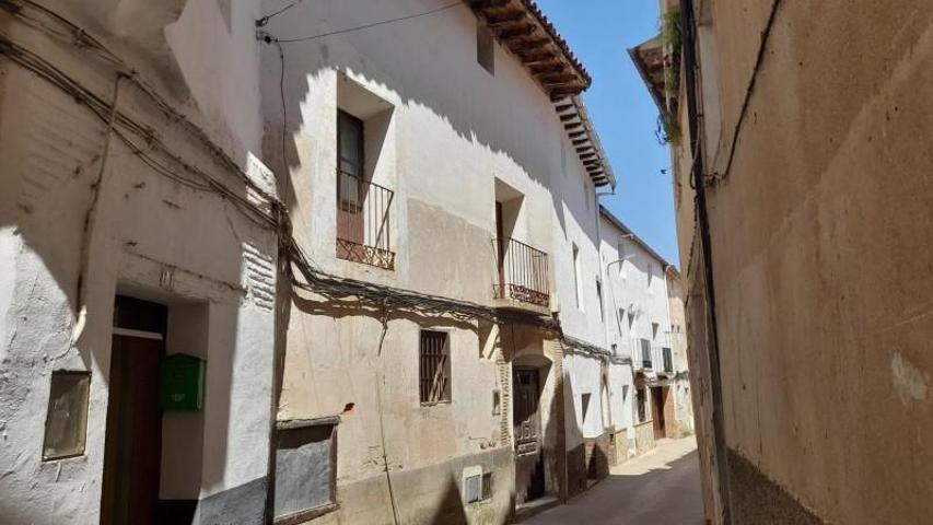 Casa en venta en Maluenda, Centro pueblo photo 0