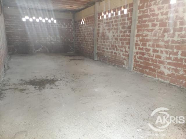 Local comercial en venta en Noez photo 0