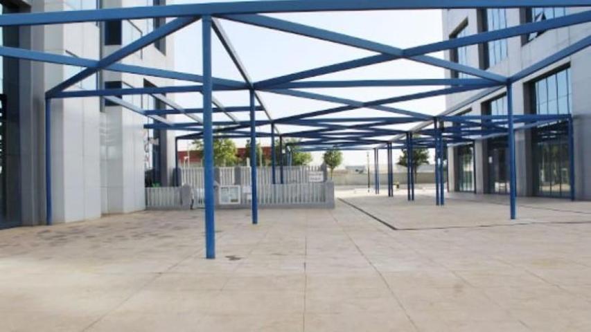 Oficina en venta en Sevilla, CALLE INGENIERIA photo 0
