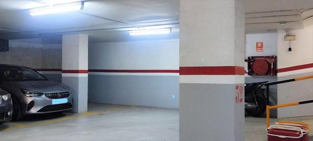 Parking en venta en Barcelona, La Nova Esquerra de l´Eixample photo 0