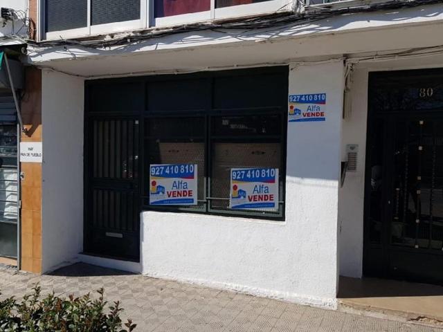 Local comercial en venta en Plasencia, AVD DE ESPAÑA photo 0