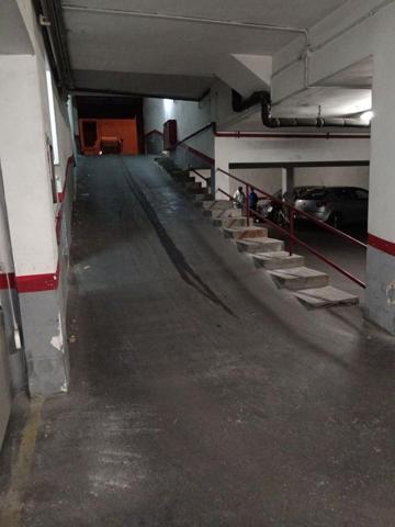 Garaje en venta en Barcelona, Sants Montjuic - Sants photo 0