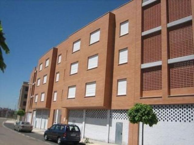 Local comercial en venta en Badajoz, Ronda Sur photo 0