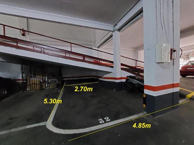 Parking en venta en Barcelona, La Prosperitat photo 0