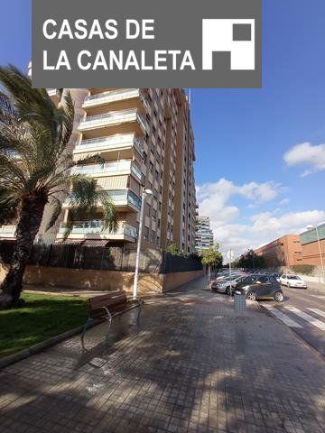 Garaje en venta en Mislata, Distrito la constitucion-canaleta photo 0